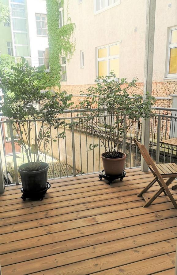 Ruhige Art-Garconniere Mit Balkon Apartment เวียนนา ภายนอก รูปภาพ
